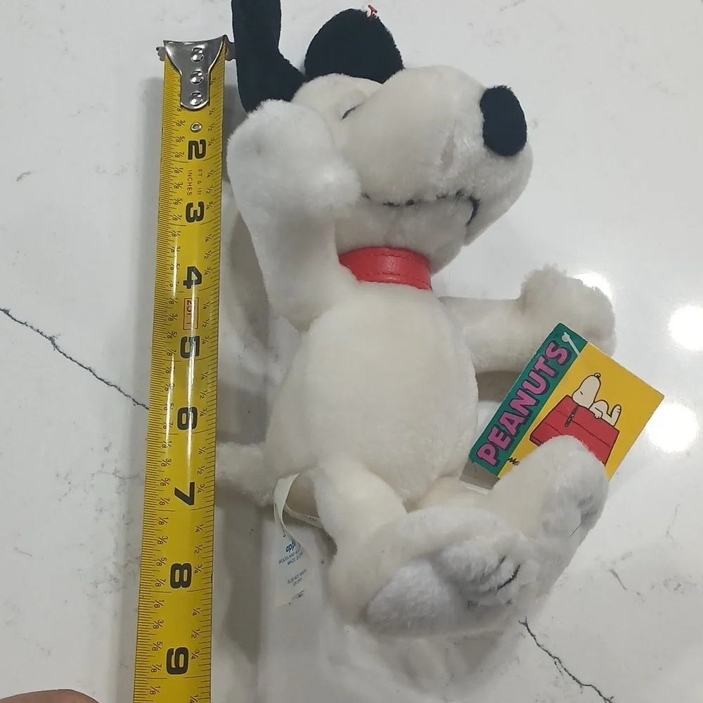 Very rare snoopy 8